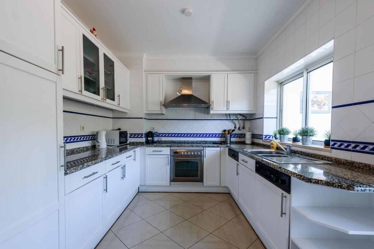 Amazing Apartment In Albufeira Dış mekan fotoğraf