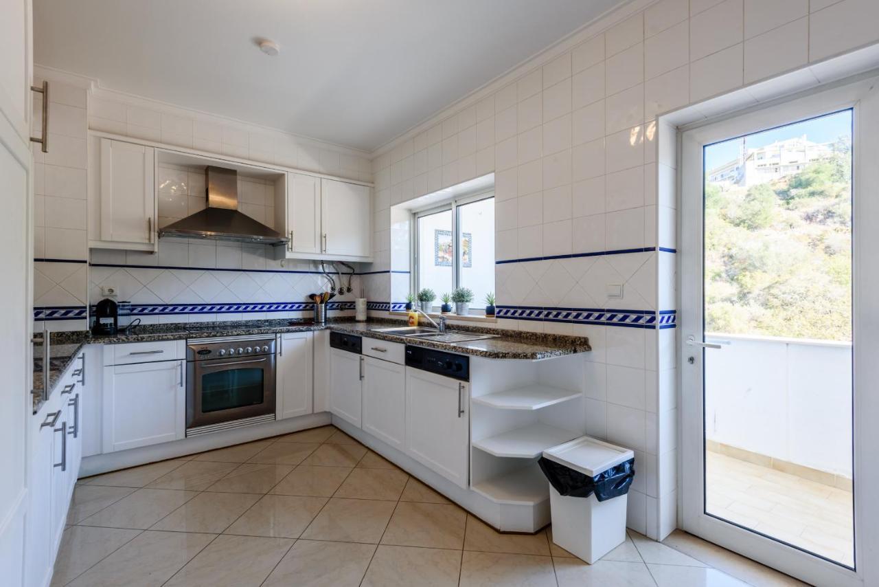 Amazing Apartment In Albufeira Dış mekan fotoğraf