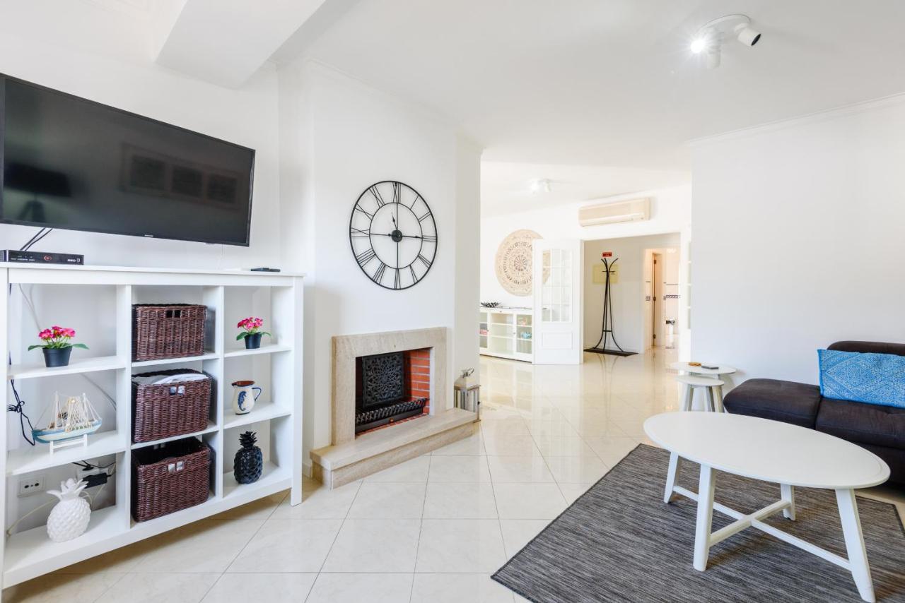 Amazing Apartment In Albufeira Dış mekan fotoğraf
